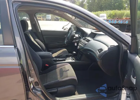 2009 Honda Accord 2.4 Lx-P from USA, damaged, VIN 1HGCP26469A149309